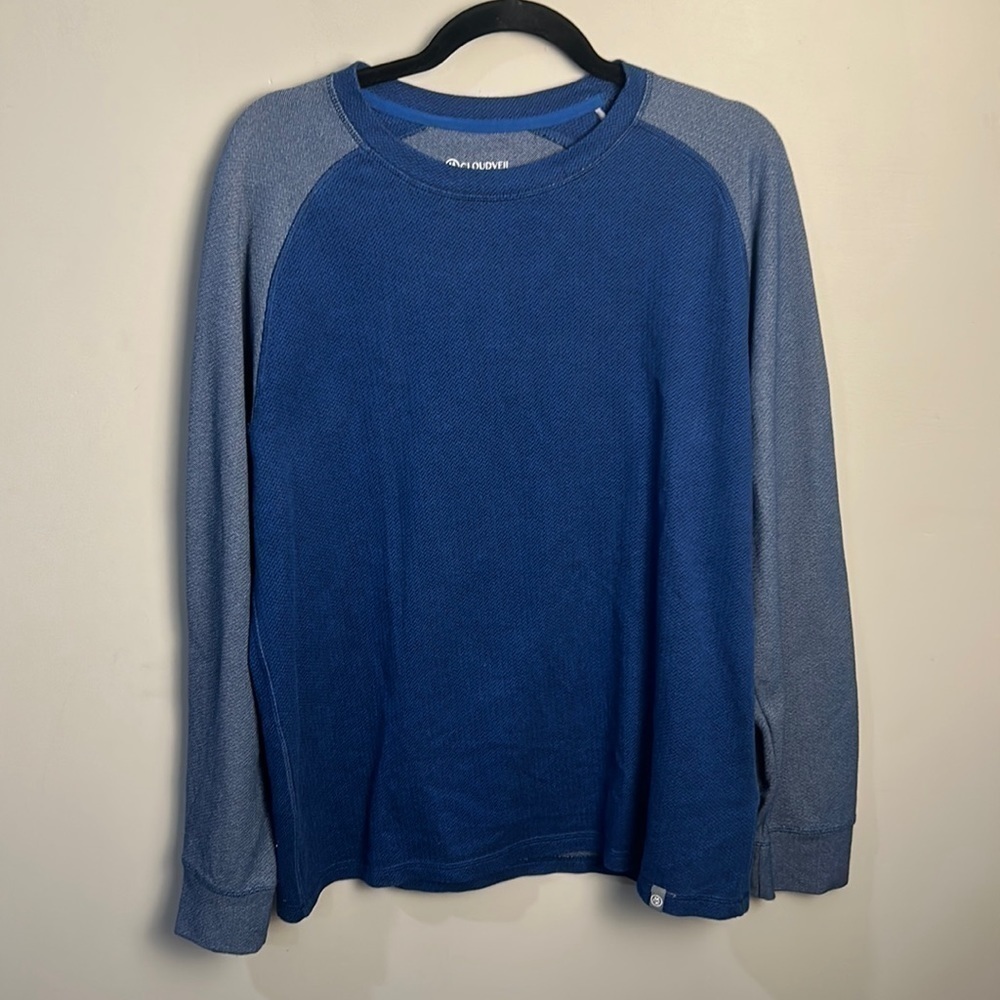 Cloudveil Shirt Men's L Blue Long Sleeve Raglan Pullover Tiny Chevron Pattern